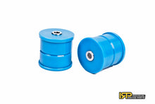 Laden Sie das Bild in den Galerie-Viewer, Polyurethane Tonnenlager HINTERACHSE "Rear subframe bushings"