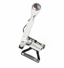 Laden Sie das Bild in den Galerie-Viewer, Short Shifter V3 Aluminium CUSTOM BLACK eloxiert BMW Short Shifter Shortshifter für E30 E36 E46 E8x E9x F-Modelle Staubschutz Dustboot für dein Performance Fahrzeuge - am besten gleich mitbestellen