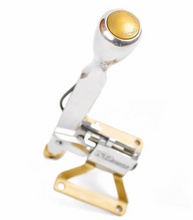 Laden Sie das Bild in den Galerie-Viewer, Short Shifter V3 Aluminium CUSTOM CHROME Gold eloxiert BMW Short Shifter Shortshifter für E30 E36 E46 E8x E9x F-Modelle Staubschutz Dustboot für dein Performance Fahrzeuge - am besten gleich mitbestellen