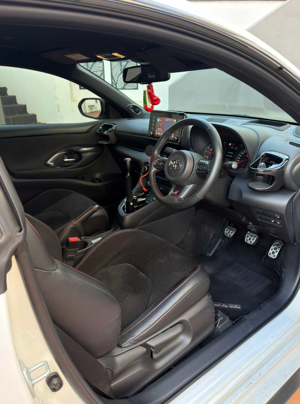 NEU: Yaris GR Shortshifter