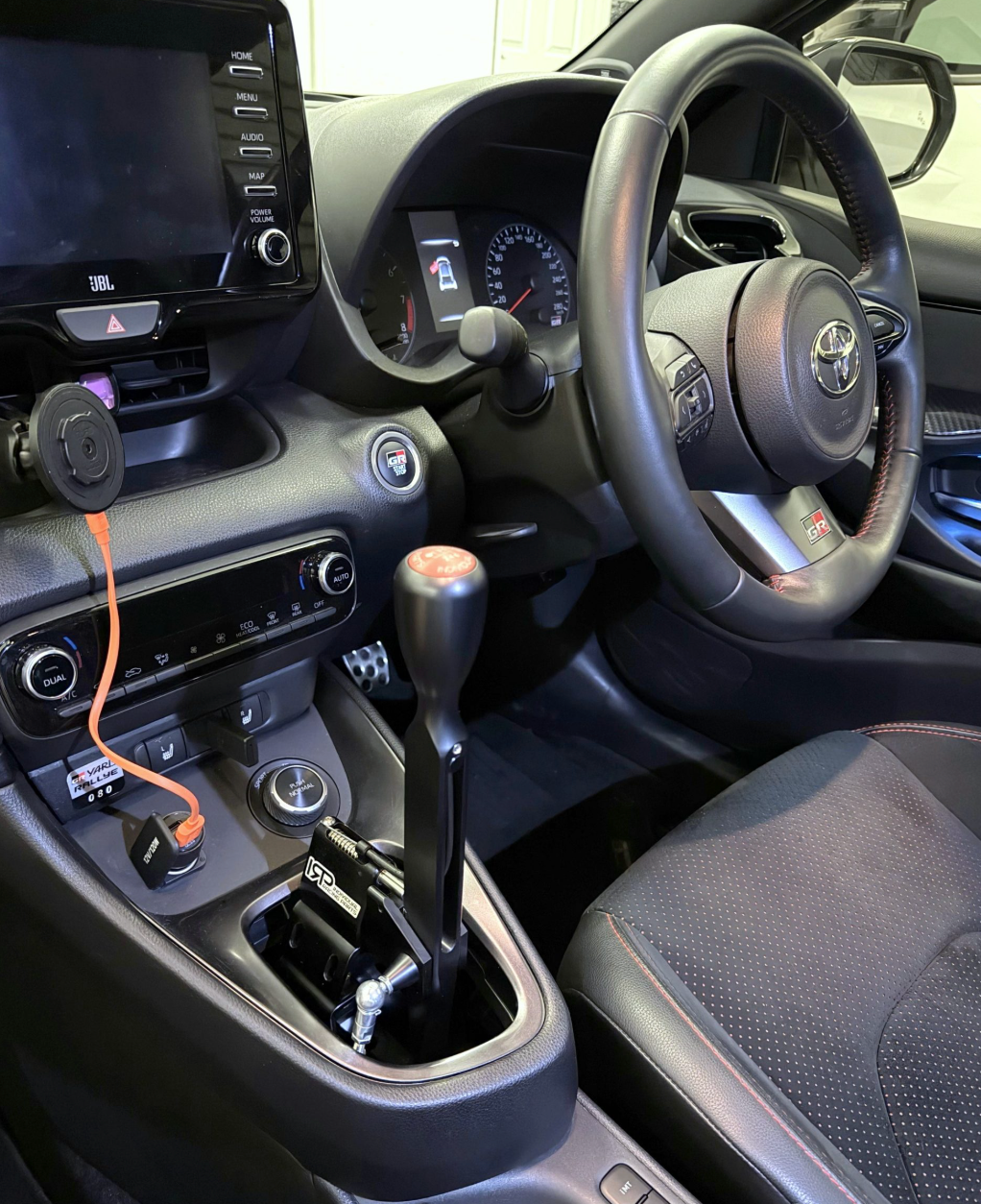 NEU: Yaris GR Shortshifter