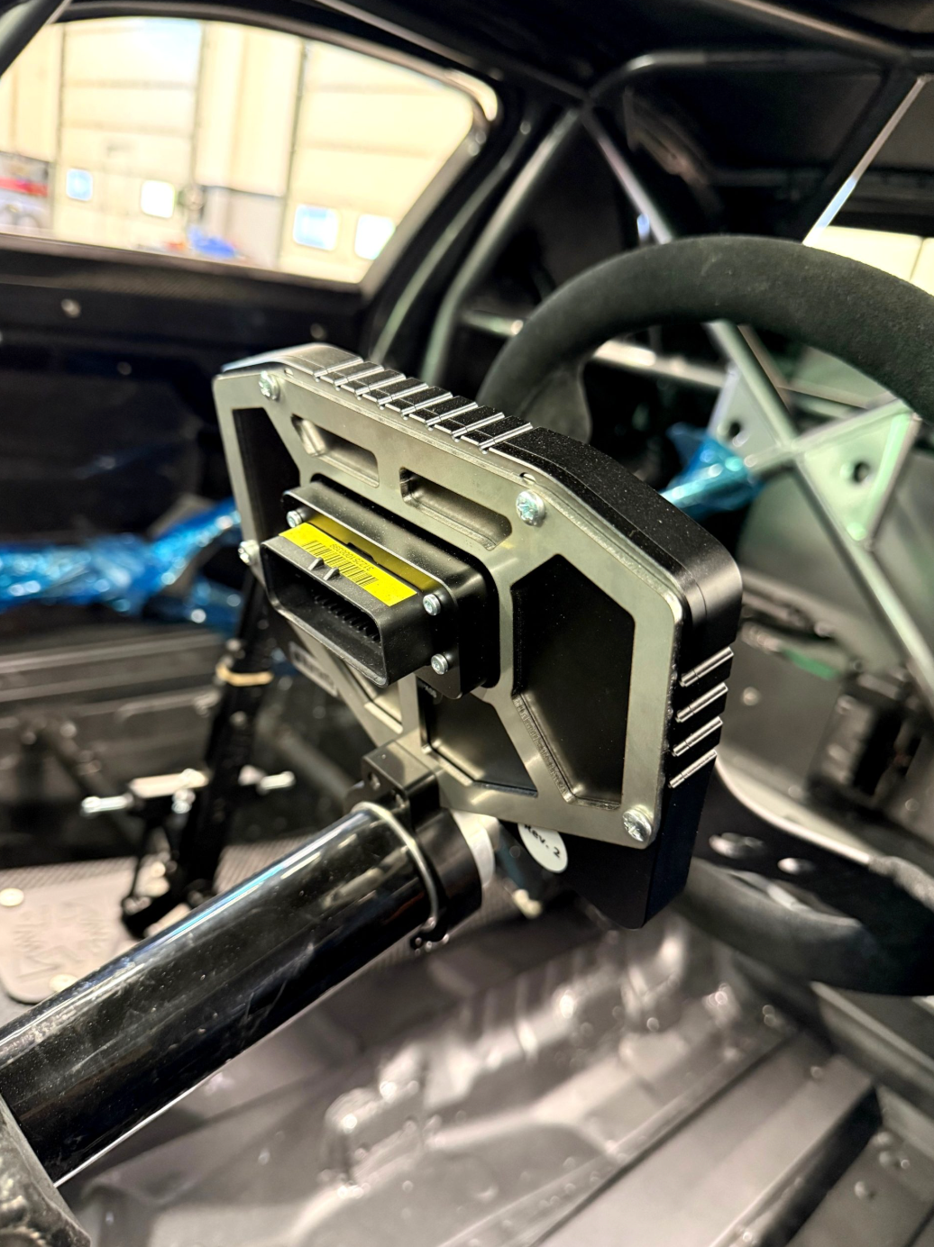 NEU: ECUMASTER ADU7 Dashboard Halterung