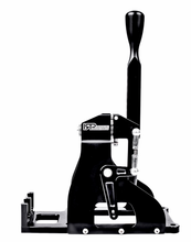 Laden Sie das Bild in den Galerie-Viewer, Schaltwegverkürzung Schaltweg Verkürzung Short Shifter V3 Aluminium schwarz black eloxiert Mitsubishi Lancer Eva Evolution, Evo5 Evo 5, Evo6 Evo 6, Evo7, Evo 7, Evo8, Evo 8, Evo9 Evo 9,  Rückstellfeder, CS Centerspring Center Spring Short Shifter Shortshifter für dein Performance Fahrzeuge
