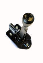 Laden Sie das Bild in den Galerie-Viewer, BMW Shortshifter E46 Bolt-On Kit   Artikel-Nr. IRPSS46-MB